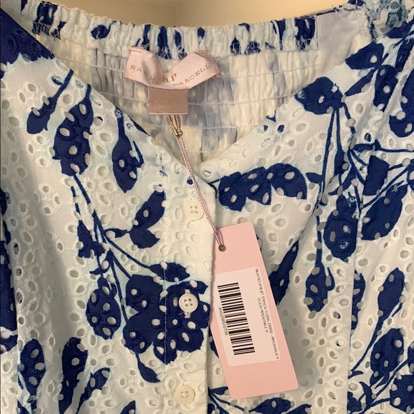 Blue and White Floral Puff Sleeve Dress - Picture 3 of 12